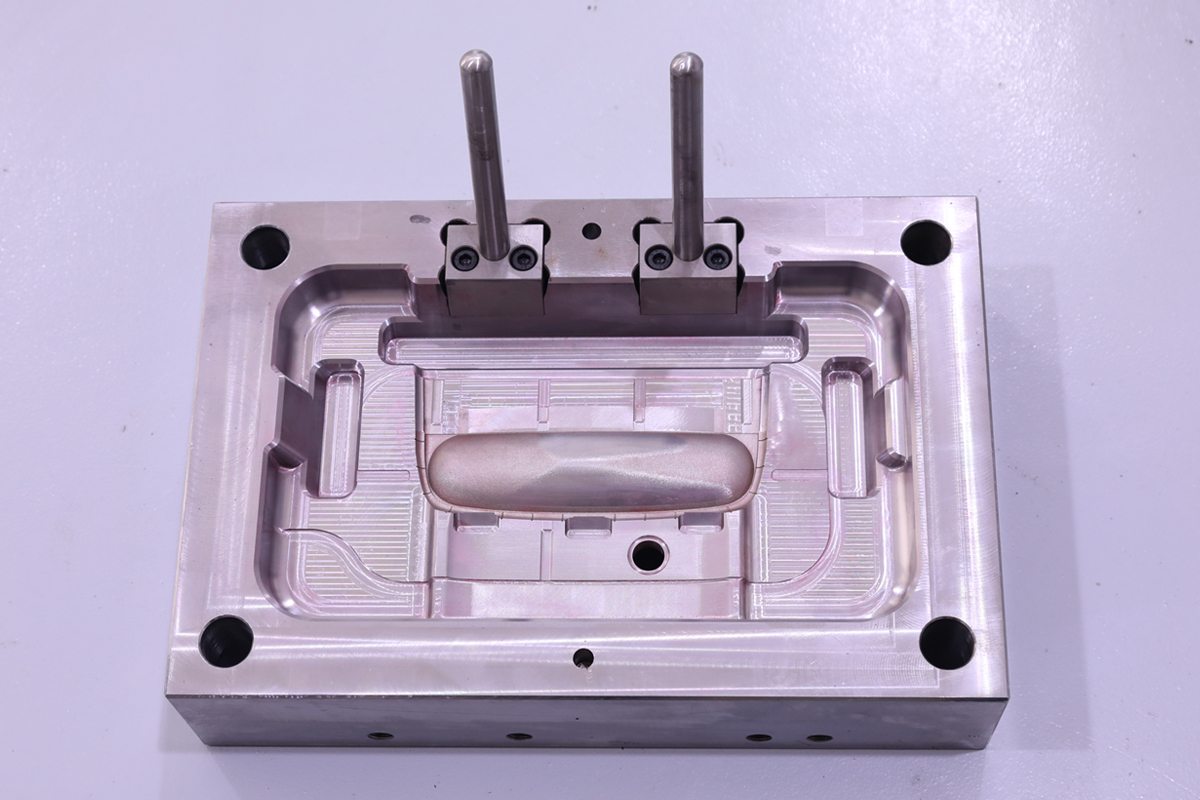Hot Runner Mold System &ndash; Save Material | Reduce Cycle Time