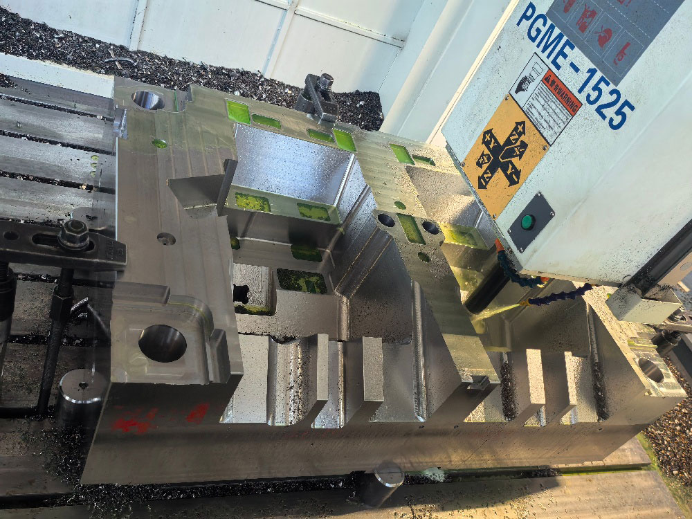 SG MOLD