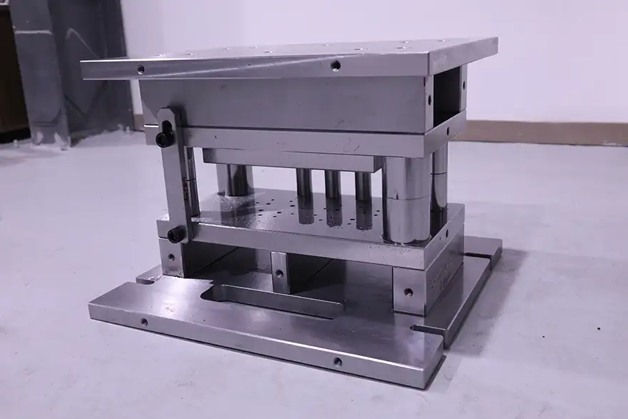 SG MOLD